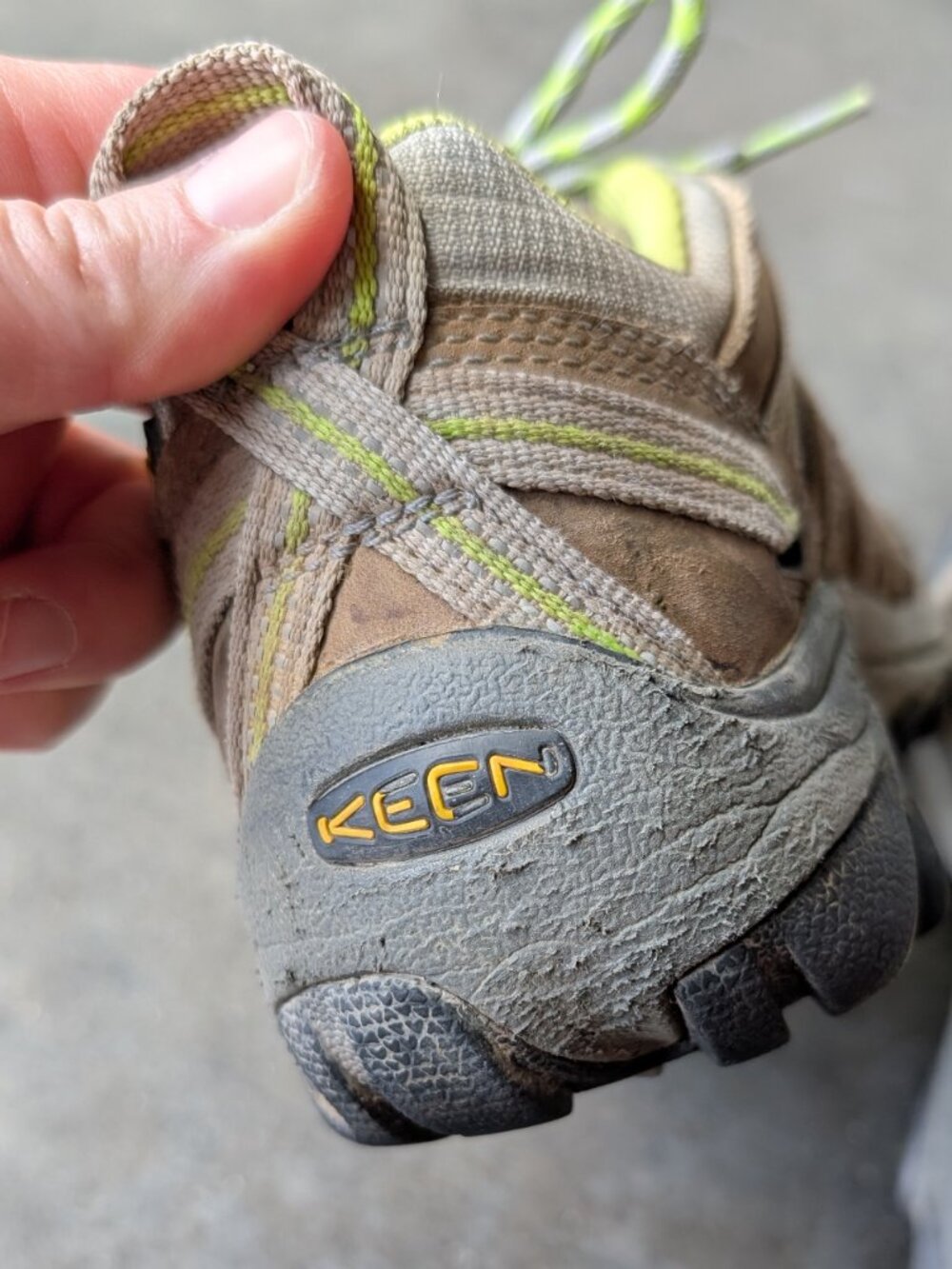 Keen Women's Voyageur Brown Green Hiking Shoes Gorpcore Adventure size 7.5 - Picture 5 of 13